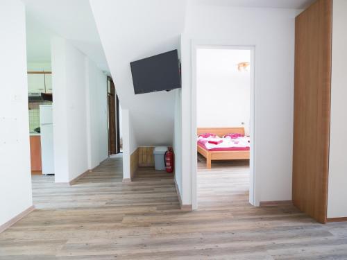 Apartments And Rooms Nata?a 2