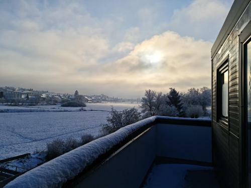 Roof Apartment Art-pe