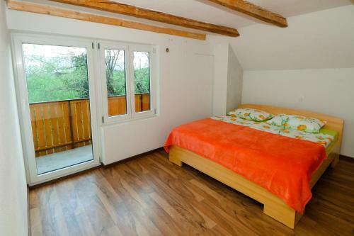 Apartment Organic Farm Hvadnik