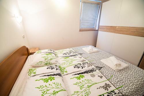 Three Bedroom Apartment With Terrace Ole