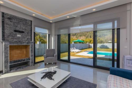 Yamac Villa Atakoy Daily Weekly Rentals