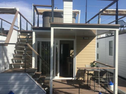 Apartamento Floating Sea House Shark 2