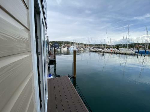 Floating House Mm, Marina Portoro?