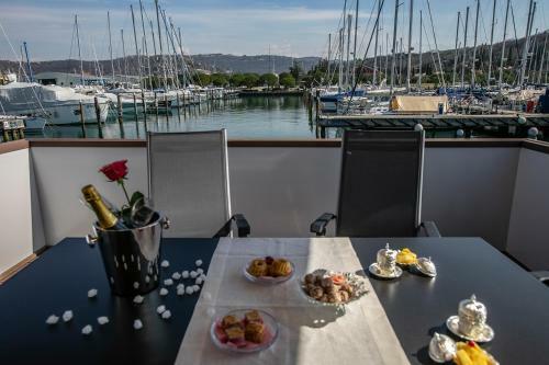 Floating Sea House Principessa