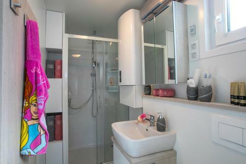 Floating Sea House Principessa