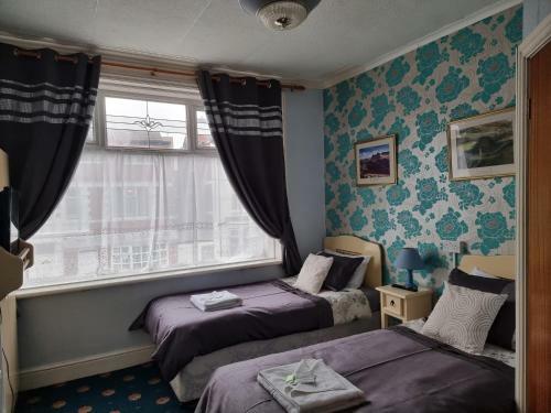 The Glen Stuart Hotel