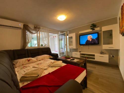 Green Place Apartments