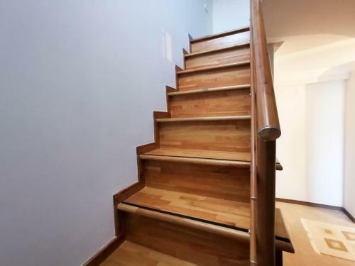 4+1 Spacious Apartment With Sea View. 5 Minutes From The Beach