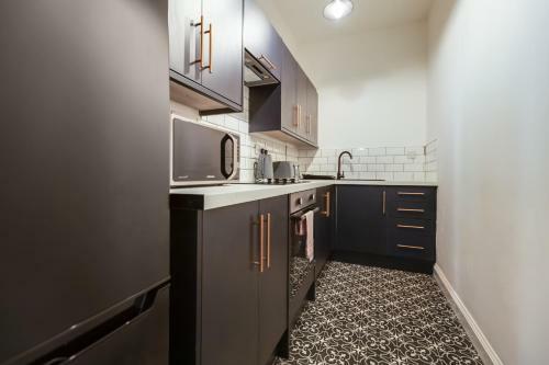 Queen Street Apartments By Sasco
