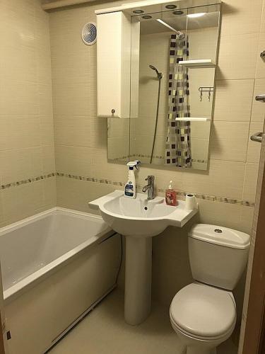 Apartment 114, Street University 17