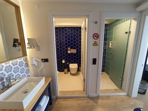 Hotel Ece Marina Suit