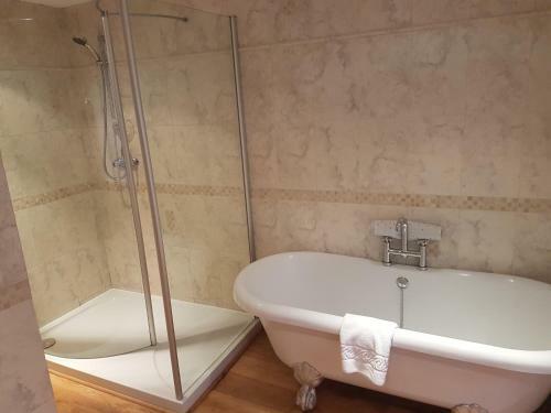 Hostal Churston Court Hotel