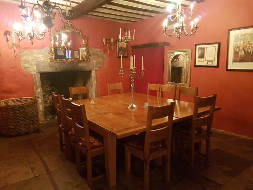 Hostal Churston Court Hotel