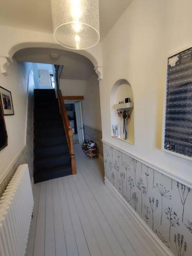 Brixham Home With Sea Views And Open Plan Living