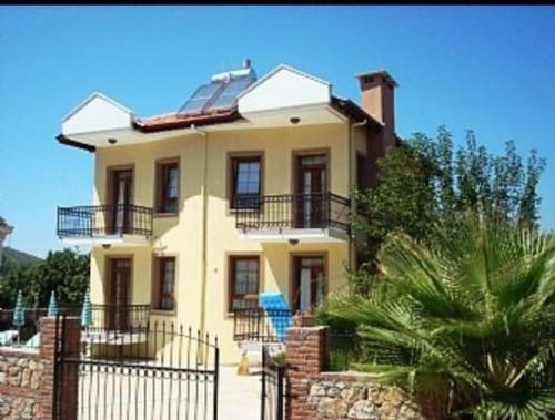 Selin Villa