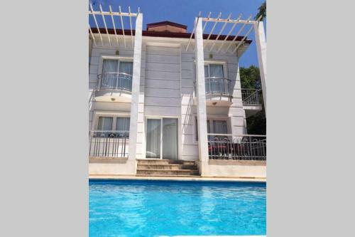 Villa G�ky�z�
