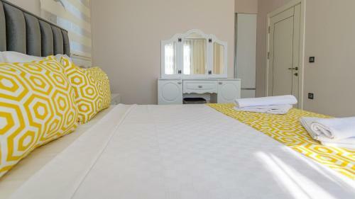 Amore 2 - 4 Bedroom Villa In Hisaronu