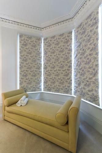 Apartamento Bright Modern Two Bed With Parking