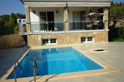Villa 3 Bedroom V?lla Meseta Calis Beach