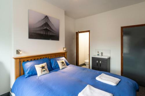 Hostal 144 Lower Cheltenham Place