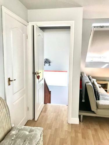 Hostal Fox View Guesthouse