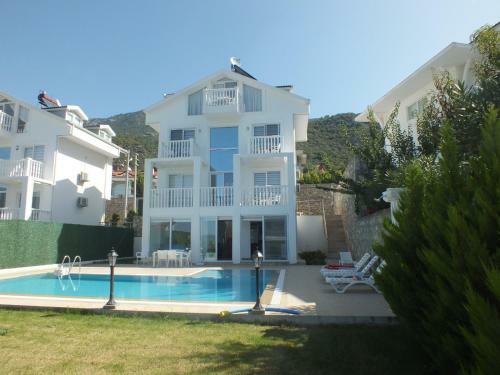 Yasin Villa