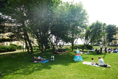 Apartamento Stylish Seaside Maisonette - 200m To Beach