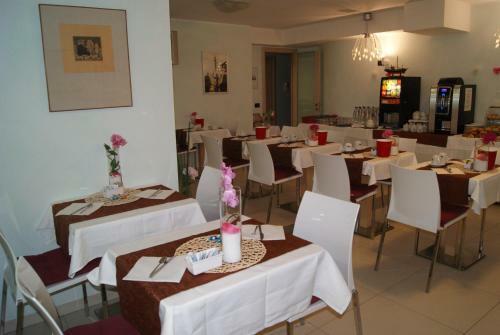 Apartamento Residence Aprilia