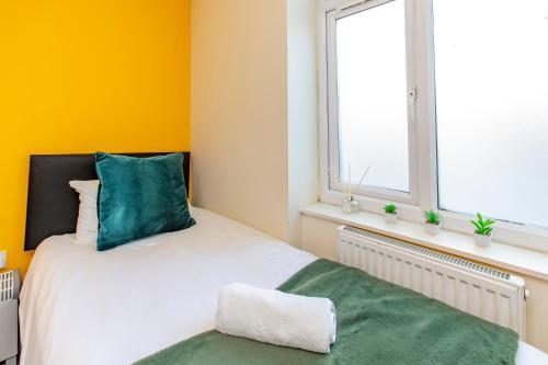 Apartamento Next To Brighton Station * Three Bedroom Flat *