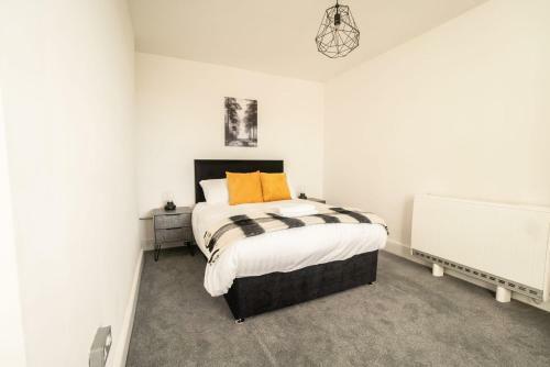 Trendy 1 Bedroom Apartment With Large Terrace Area