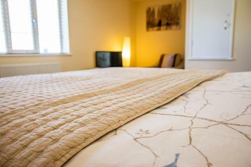 Buxton Centre Cosy Cottage With Free Secure Parking