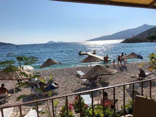 Stone House Apart 3 In Kalkan Mit Poolterrasse