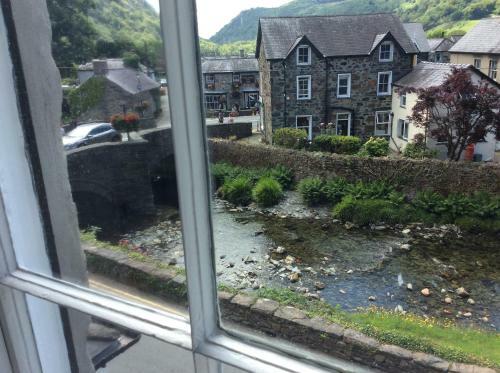 Plas Gwyn, Beddgelert