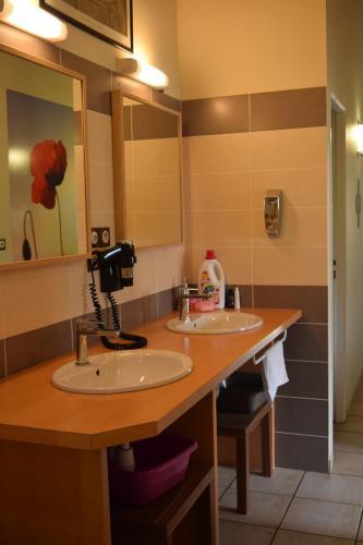 Hostal Gite Azkorria