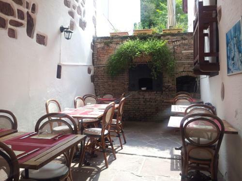 Bed & Breakfast Chambres D'h�tes Maison E.bernat
