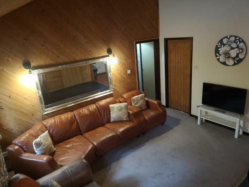 Woodland Lodge?s St Clears