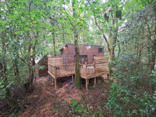 Tiny House-hot Tub-st Clears-pembrokeshire-tenby