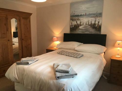Towy Valley Retreat