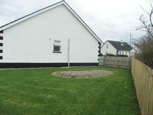 Castleshaw Holiday Home