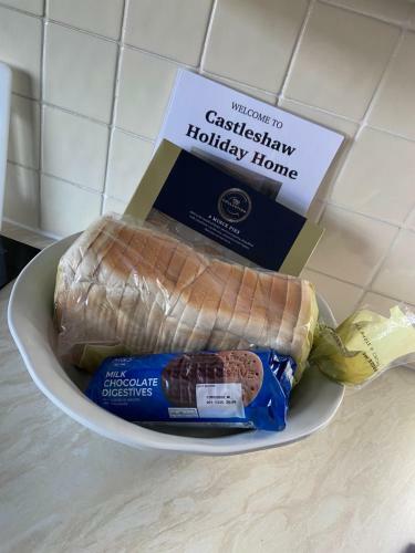 Castleshaw Holiday Home