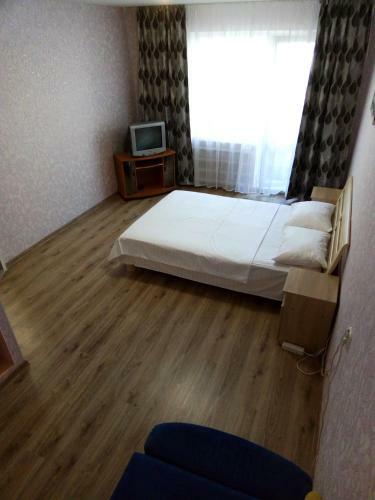 Apartment On Kharkovskoe Shosse 170 B