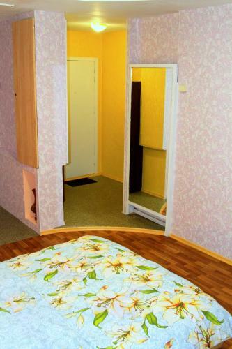 Apartment On Kharkovskoe Shosse 170 B