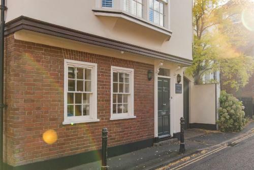 6a St Peters Lane