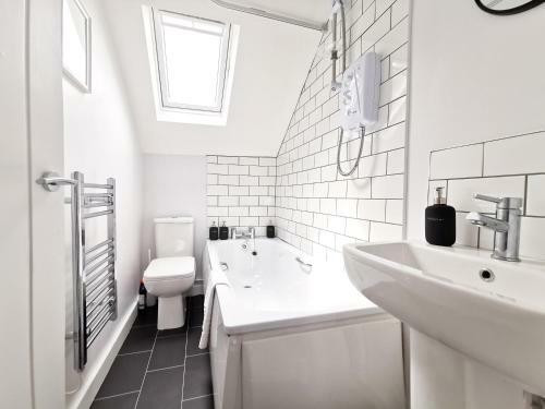 Richmond Apartments By Switchback Stays