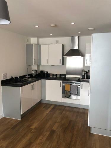 Quayside Apartment In Cardiff Bay