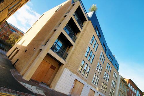 Apartamento Comfortable 1 Br, 6 Mins Drive In City Centre