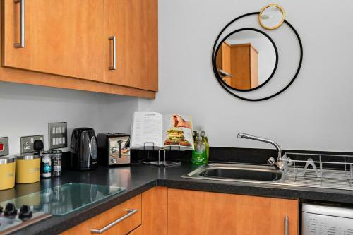 Canal Park Central Cardiff Ground Floor Apartment