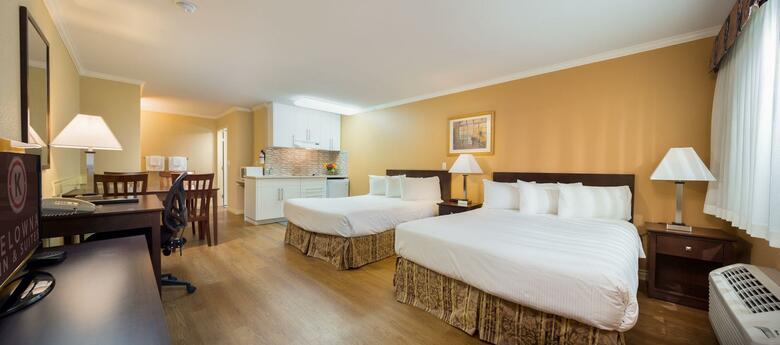Hotel Kelowna Inn & Suites