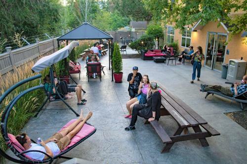 Albergue Samesun Backpackers Lodge Kelowna