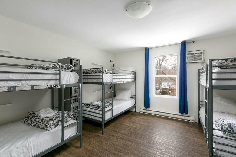 Albergue Samesun Backpackers Lodge Kelowna
